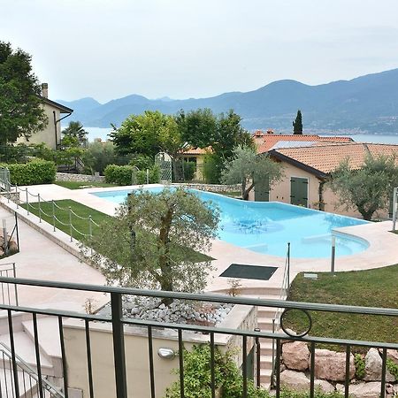 Residenza Alle Torri With Pool トッリ・デル・ベーナコ エクステリア 写真