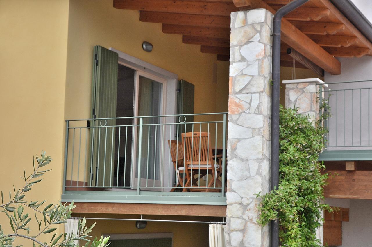 Residenza Alle Torri With Pool トッリ・デル・ベーナコ エクステリア 写真
